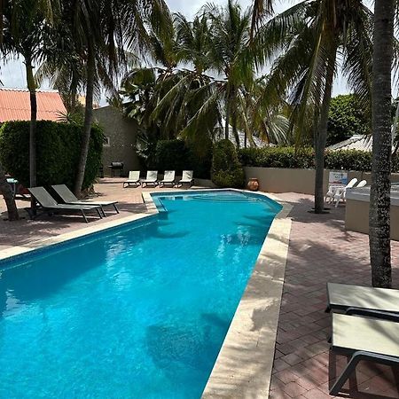 Windmill Apartments Curacao วิลเลมสตัด ภายนอก รูปภาพ
