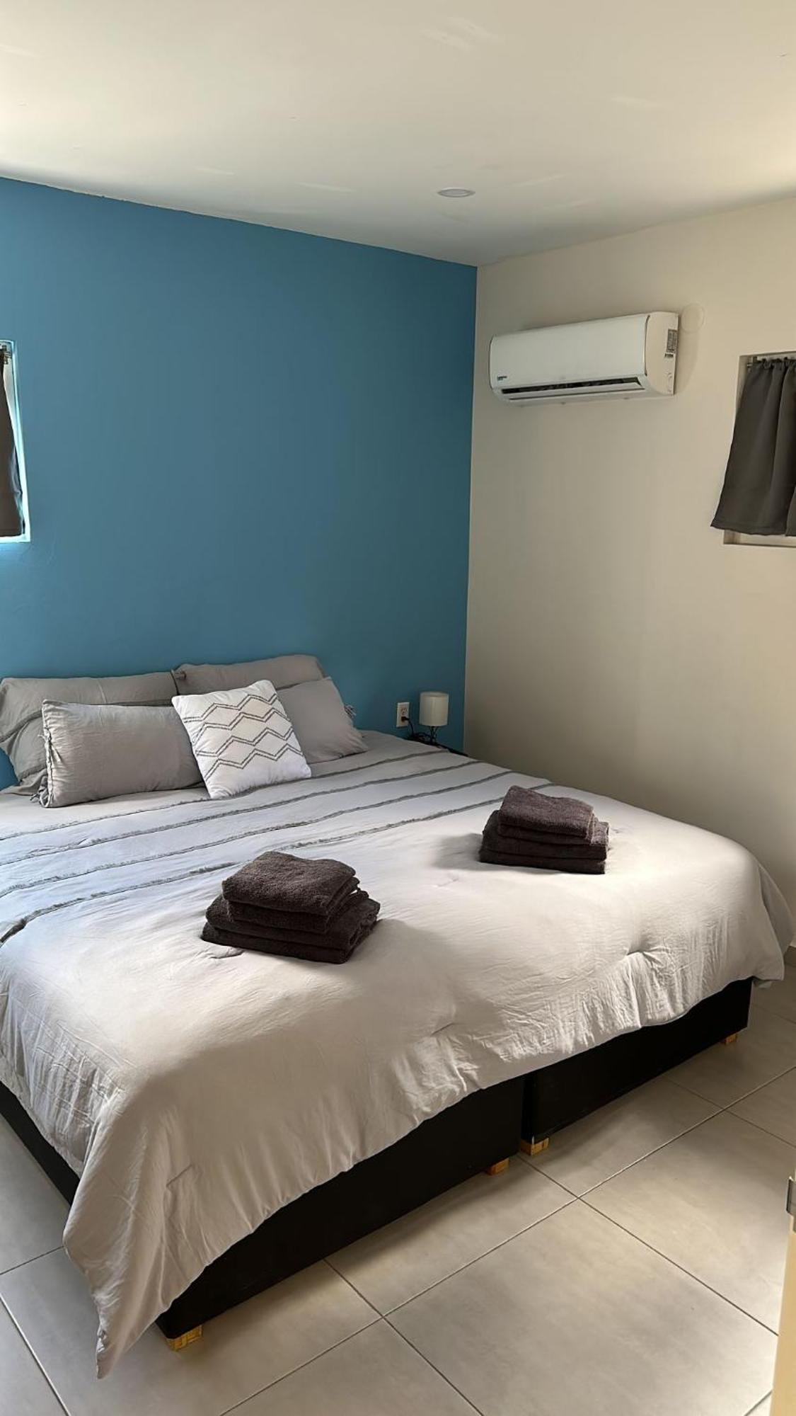 Windmill Apartments Curacao วิลเลมสตัด ภายนอก รูปภาพ