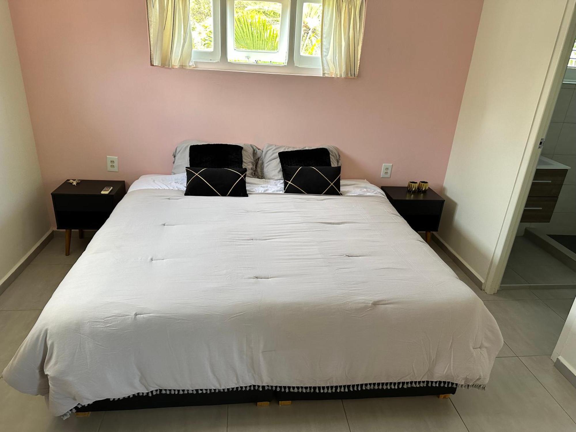 Windmill Apartments Curacao วิลเลมสตัด ภายนอก รูปภาพ